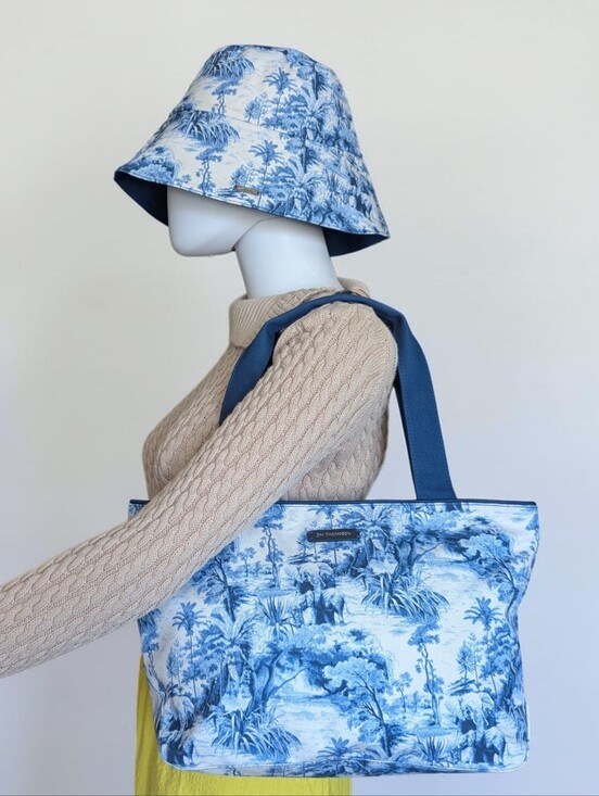 Jim Thompson Handbags - The Elephant Amour Dickson Canvas Tote